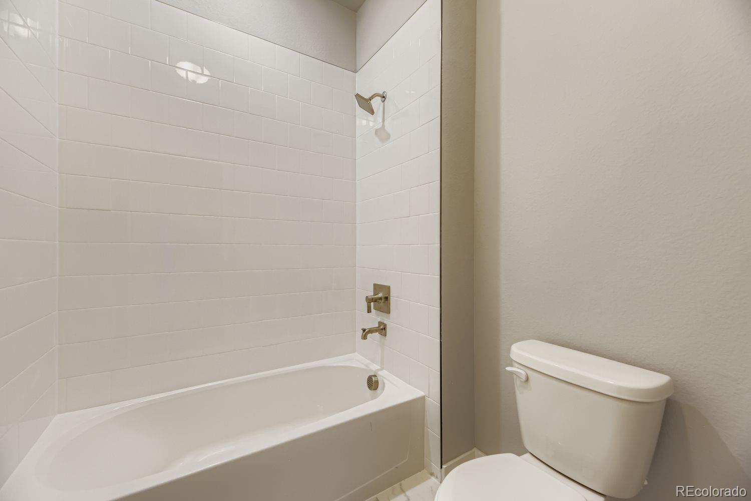 MLS Image #15 for 5592  stone harbor drive,elizabeth, Colorado