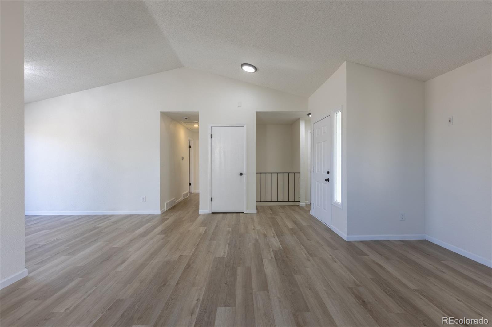 MLS Image #16 for 5119  chandler way,denver, Colorado