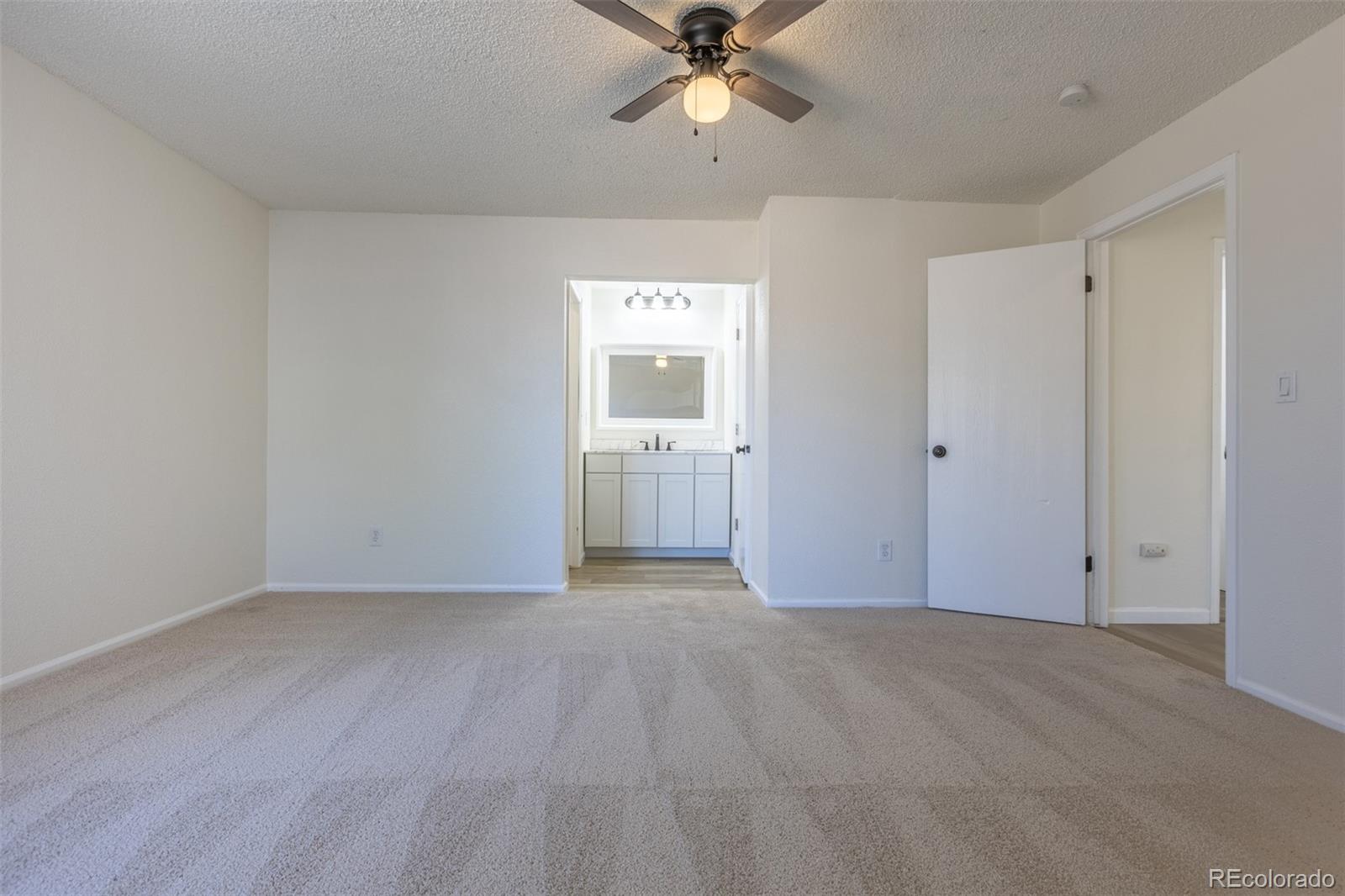 MLS Image #22 for 5119  chandler way,denver, Colorado