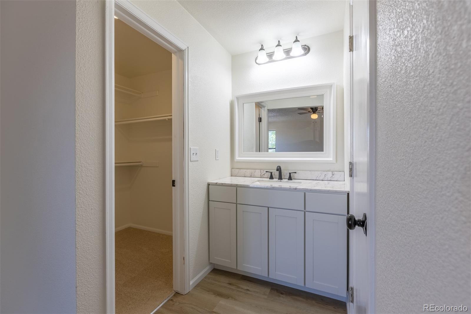 MLS Image #26 for 5119  chandler way,denver, Colorado