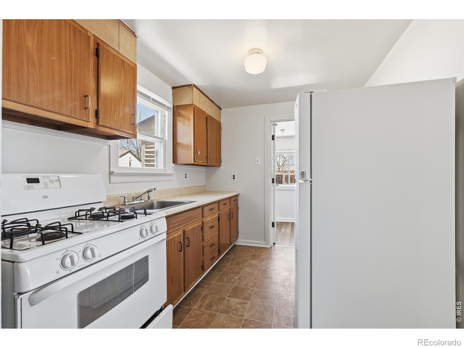 MLS Image #7 for 2322 w 9th street,greeley, Colorado