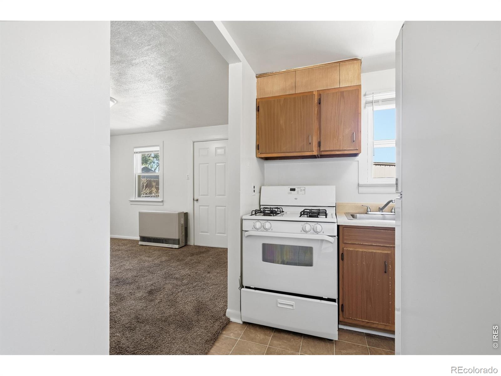 MLS Image #9 for 2322 w 9th street,greeley, Colorado