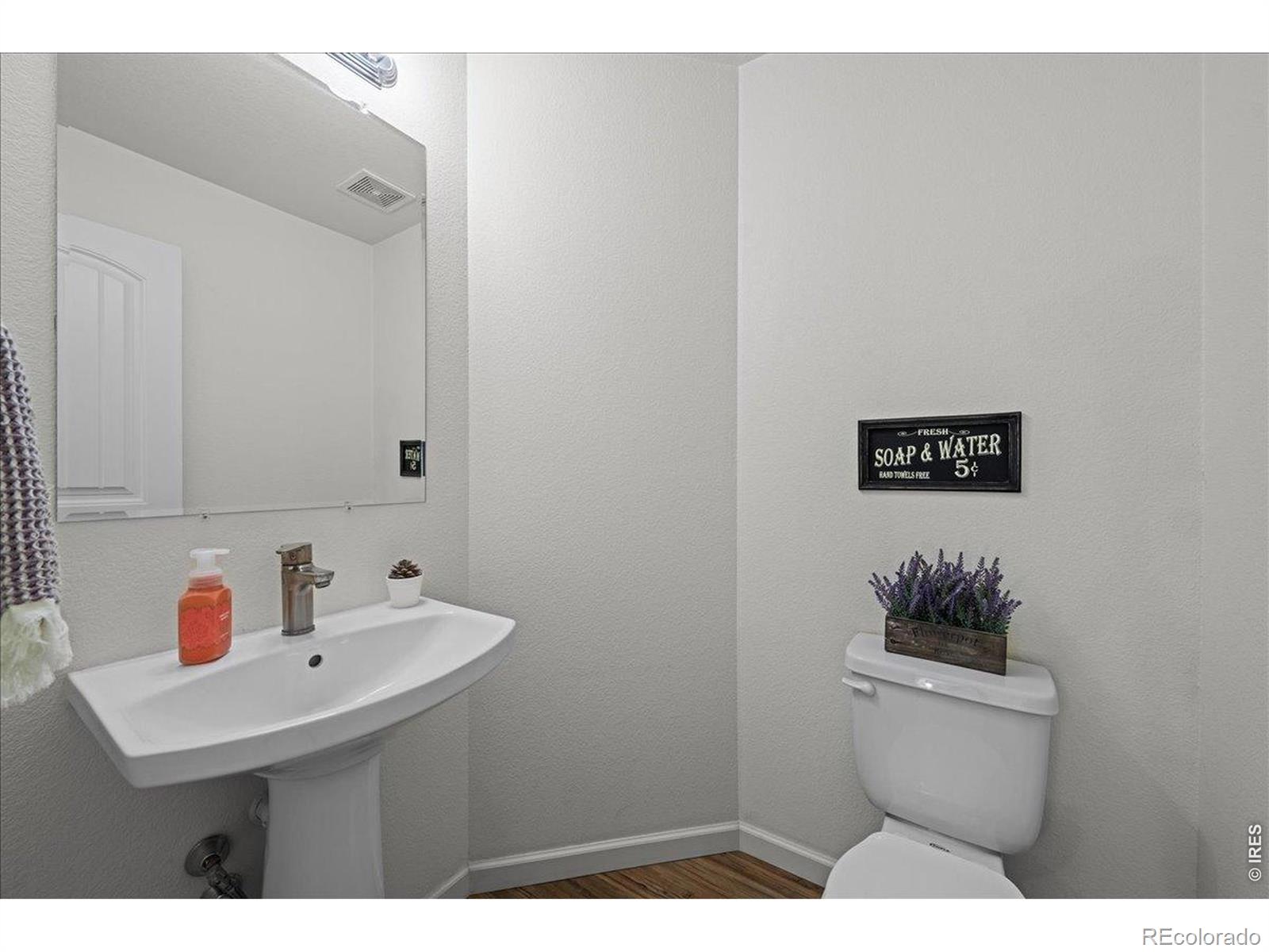 MLS Image #12 for 3660 w 25th street,greeley, Colorado