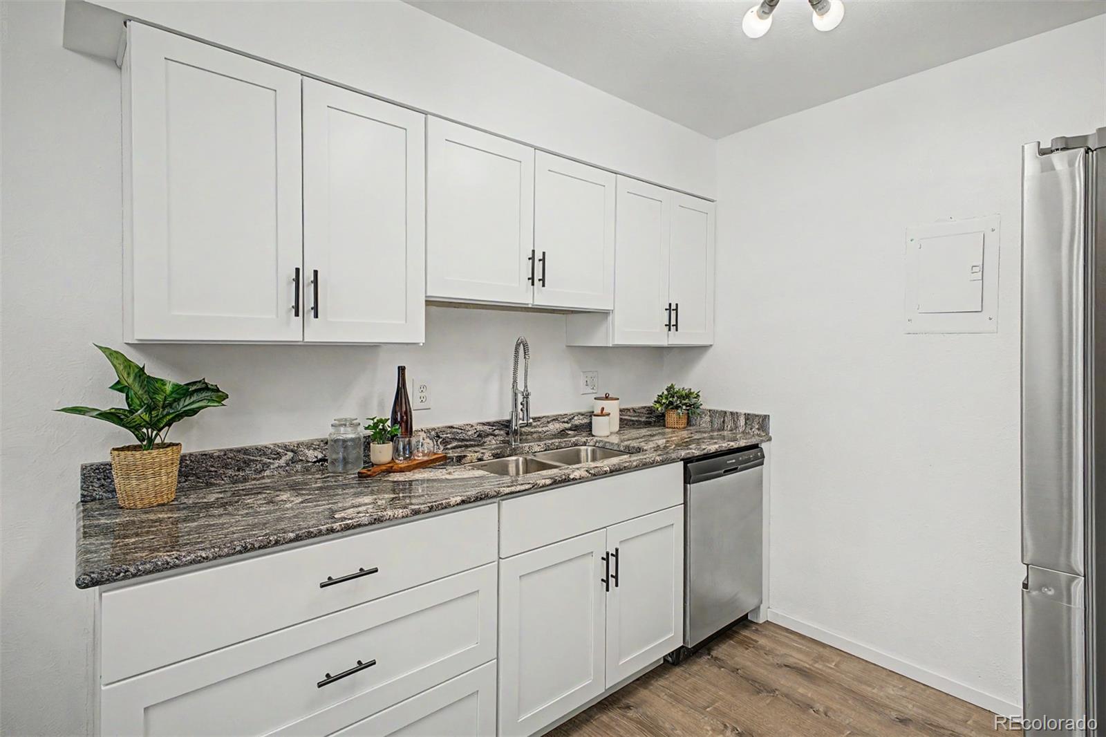 MLS Image #8 for 9340 w 49th avenue,wheat ridge, Colorado