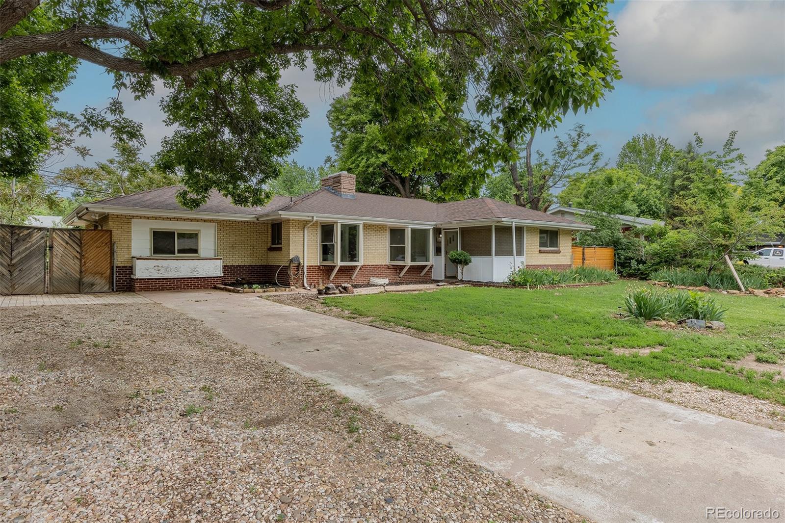 MLS Image #3 for 5810 s greenwood street,littleton, Colorado