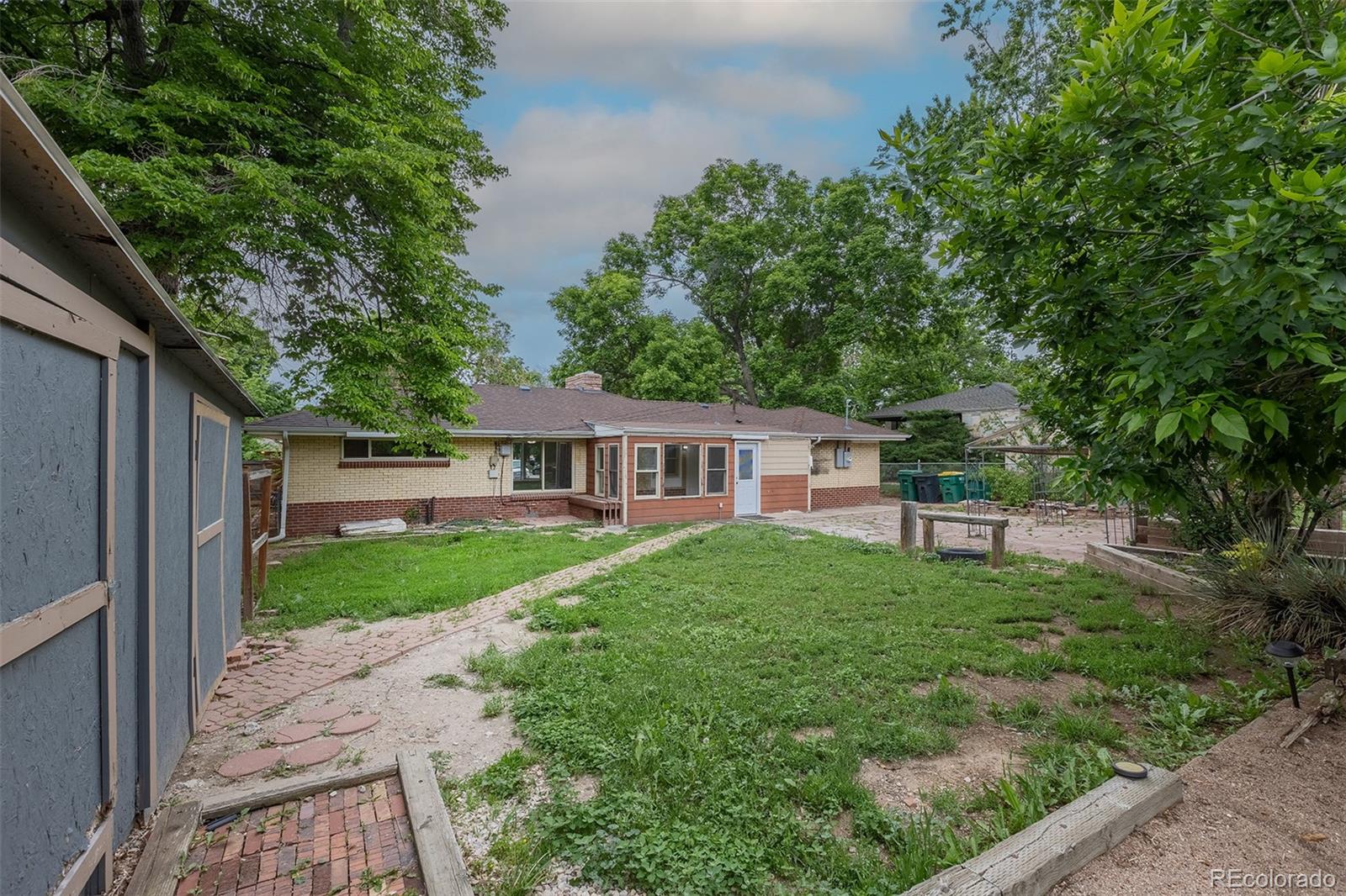 MLS Image #40 for 5810 s greenwood street,littleton, Colorado