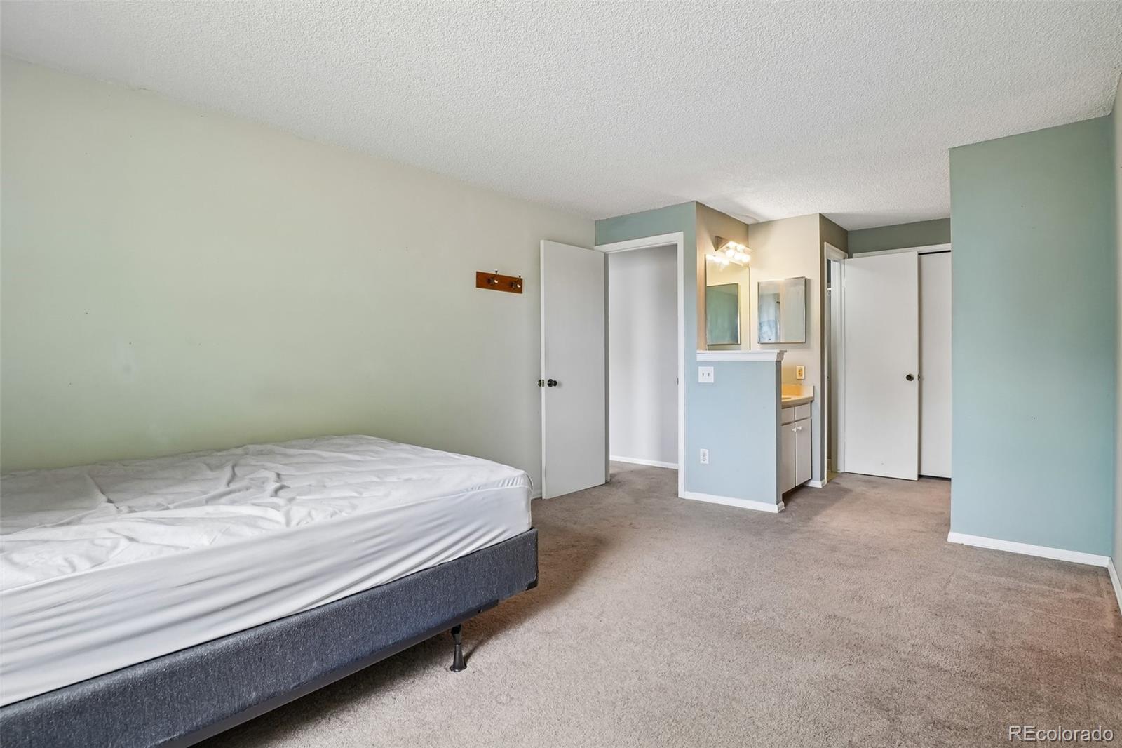 MLS Image #13 for 11922  bellaire street,thornton, Colorado