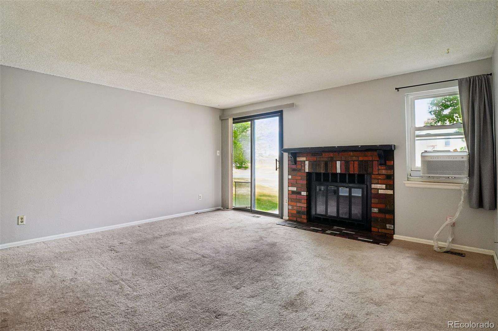 MLS Image #2 for 11922  bellaire street,thornton, Colorado