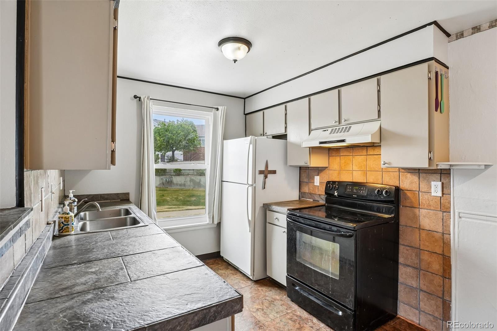 MLS Image #9 for 11922  bellaire street,thornton, Colorado