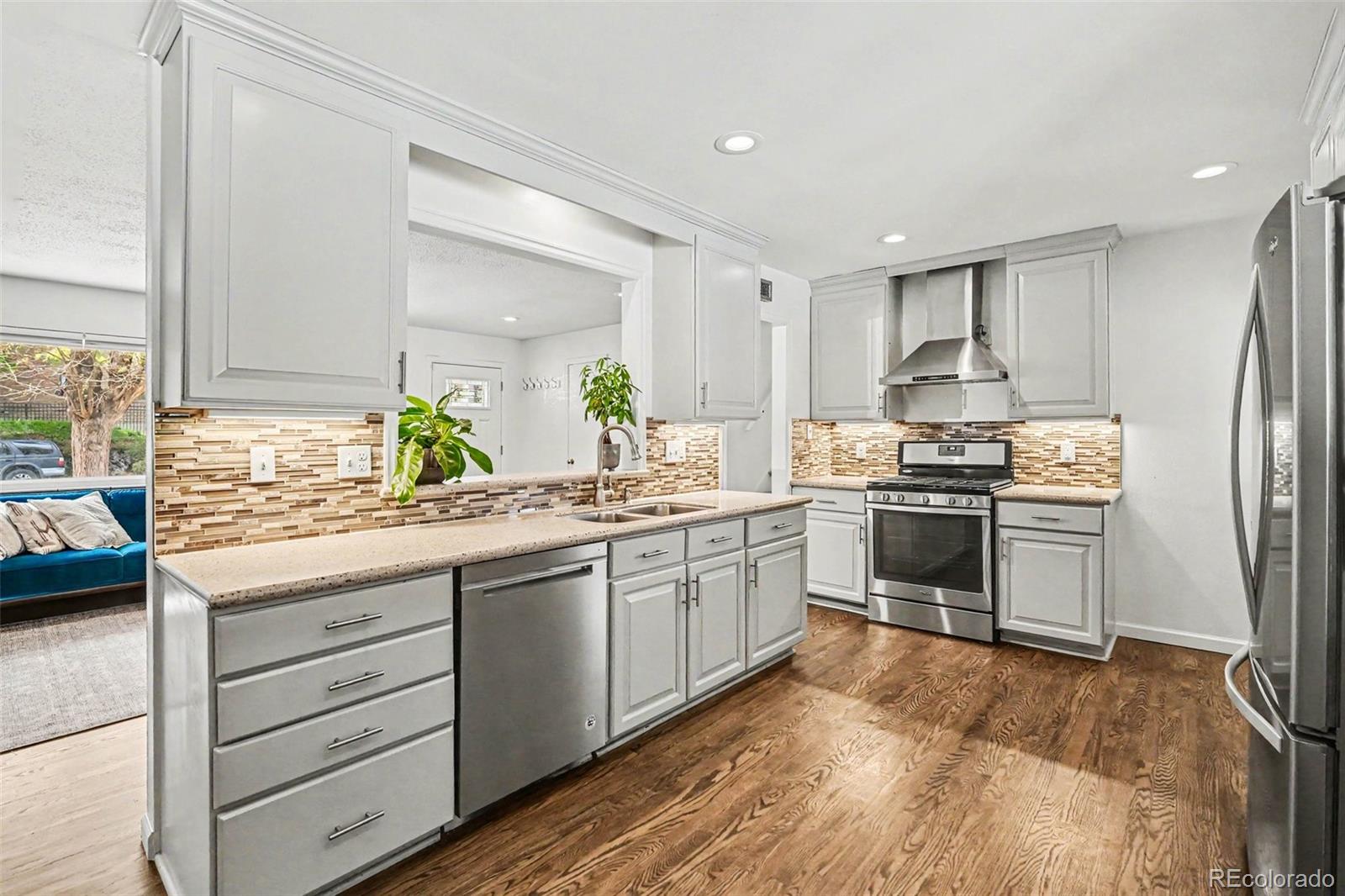 MLS Image #6 for 1250  saulsbury street,lakewood, Colorado