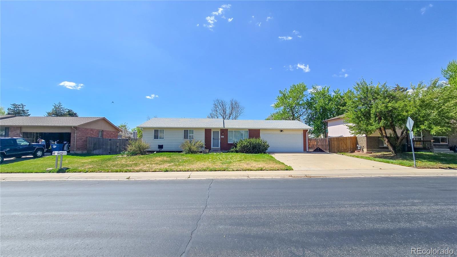 MLS Image #3 for 6486 w iowa avenue,lakewood, Colorado