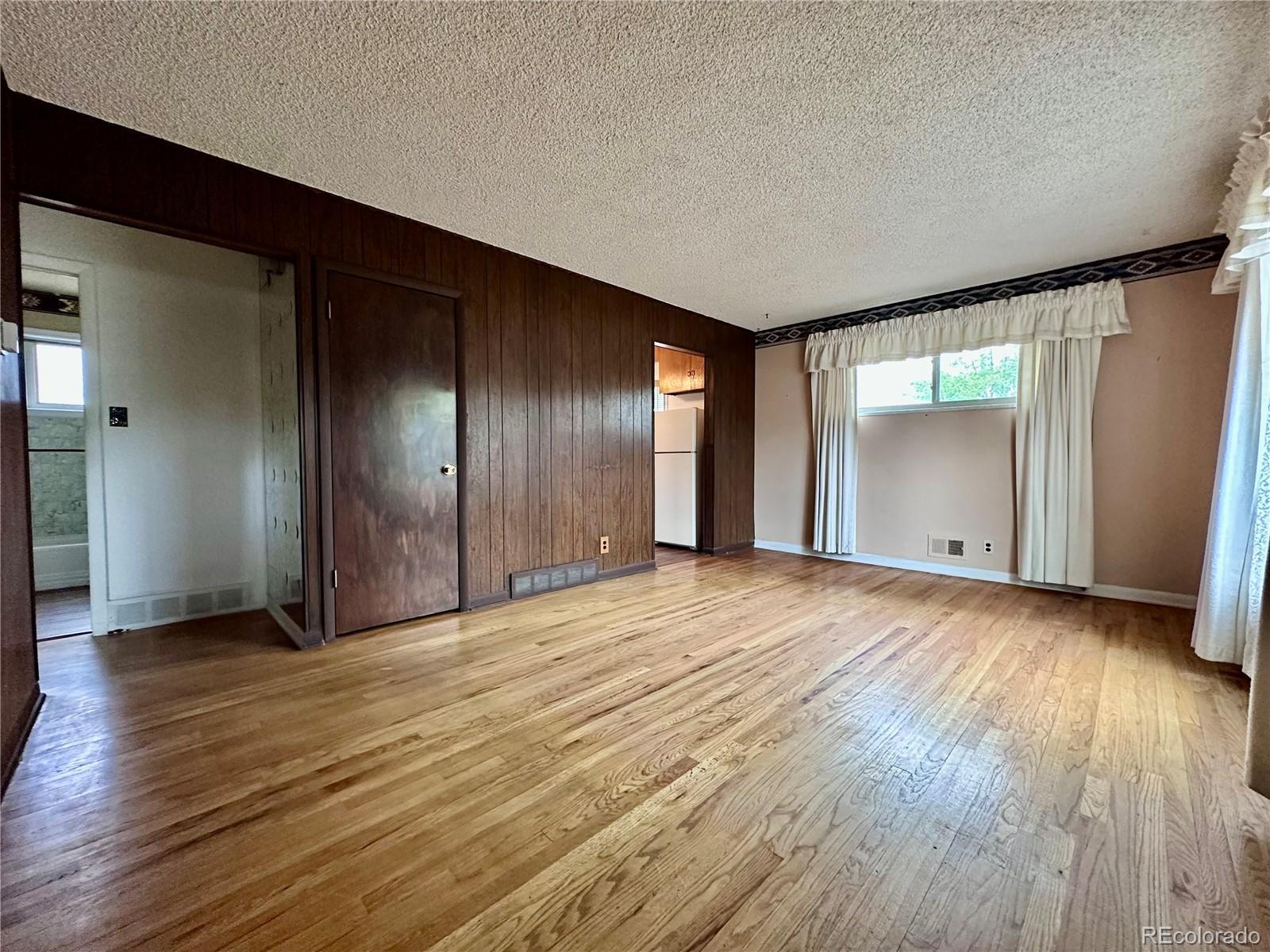 MLS Image #3 for 10444  franklin way,northglenn, Colorado