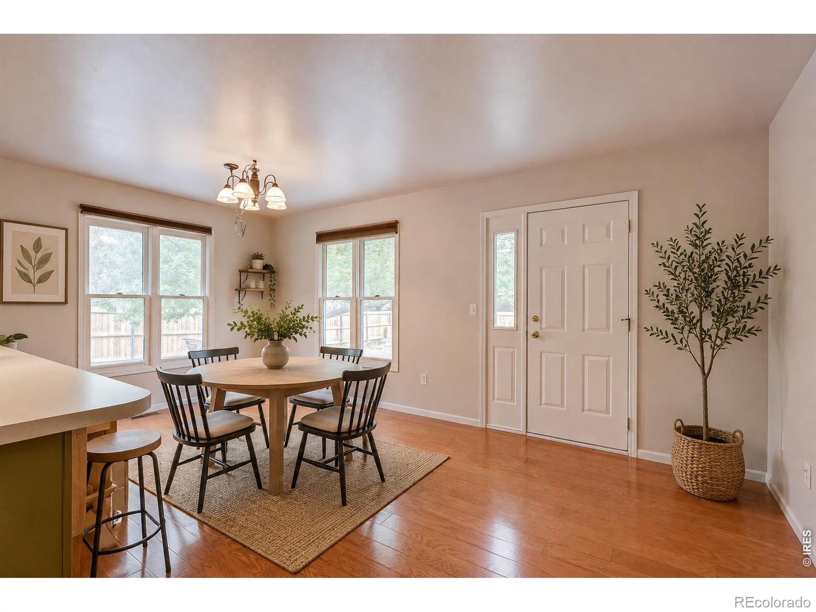 MLS Image #11 for 1159  navajo place,berthoud, Colorado