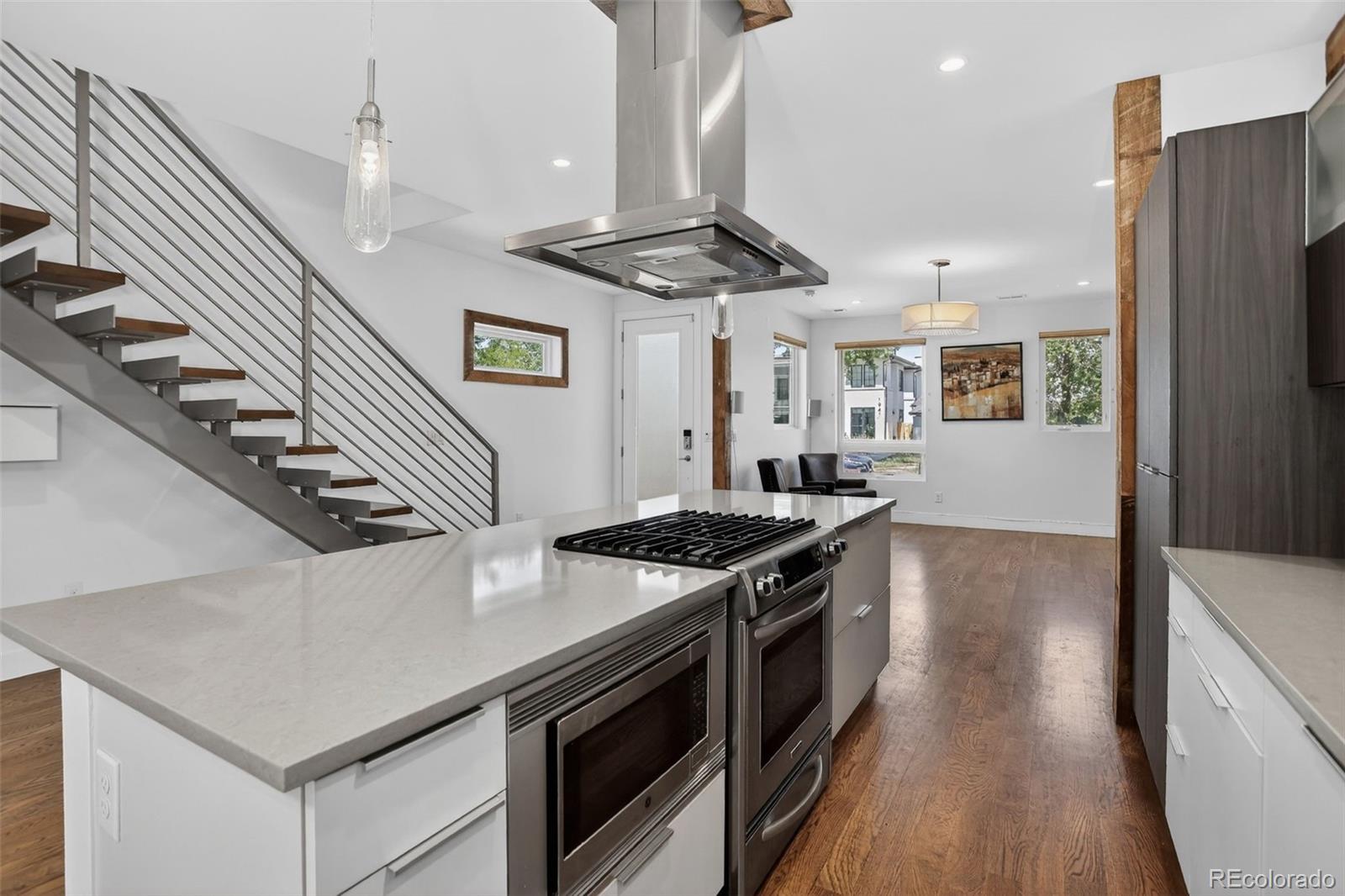 MLS Image #10 for 1930 w 35th avenue,denver, Colorado