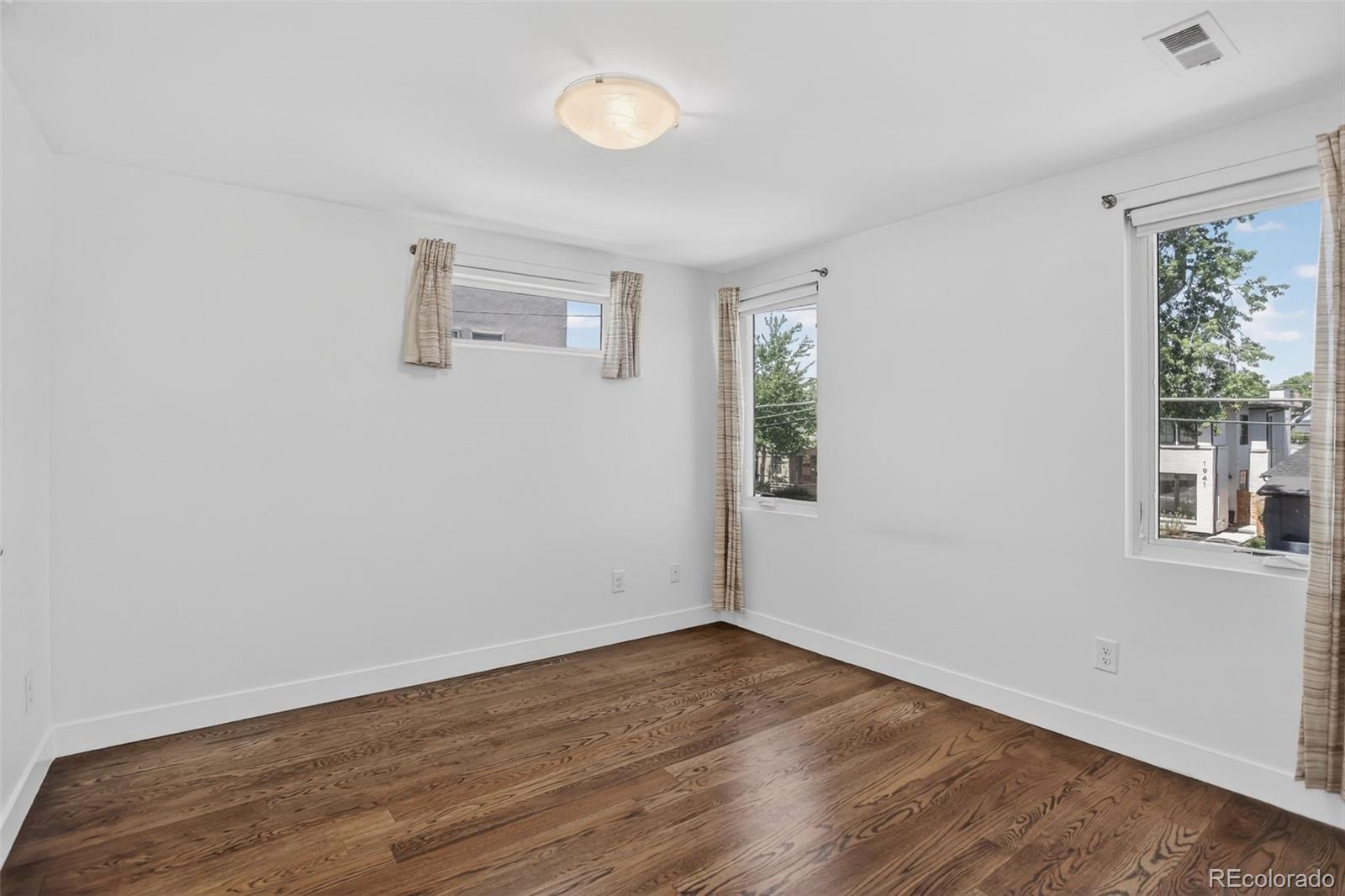 MLS Image #25 for 1930 w 35th avenue,denver, Colorado