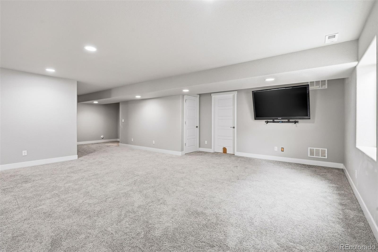 MLS Image #33 for 962  ouzel falls road,severance, Colorado