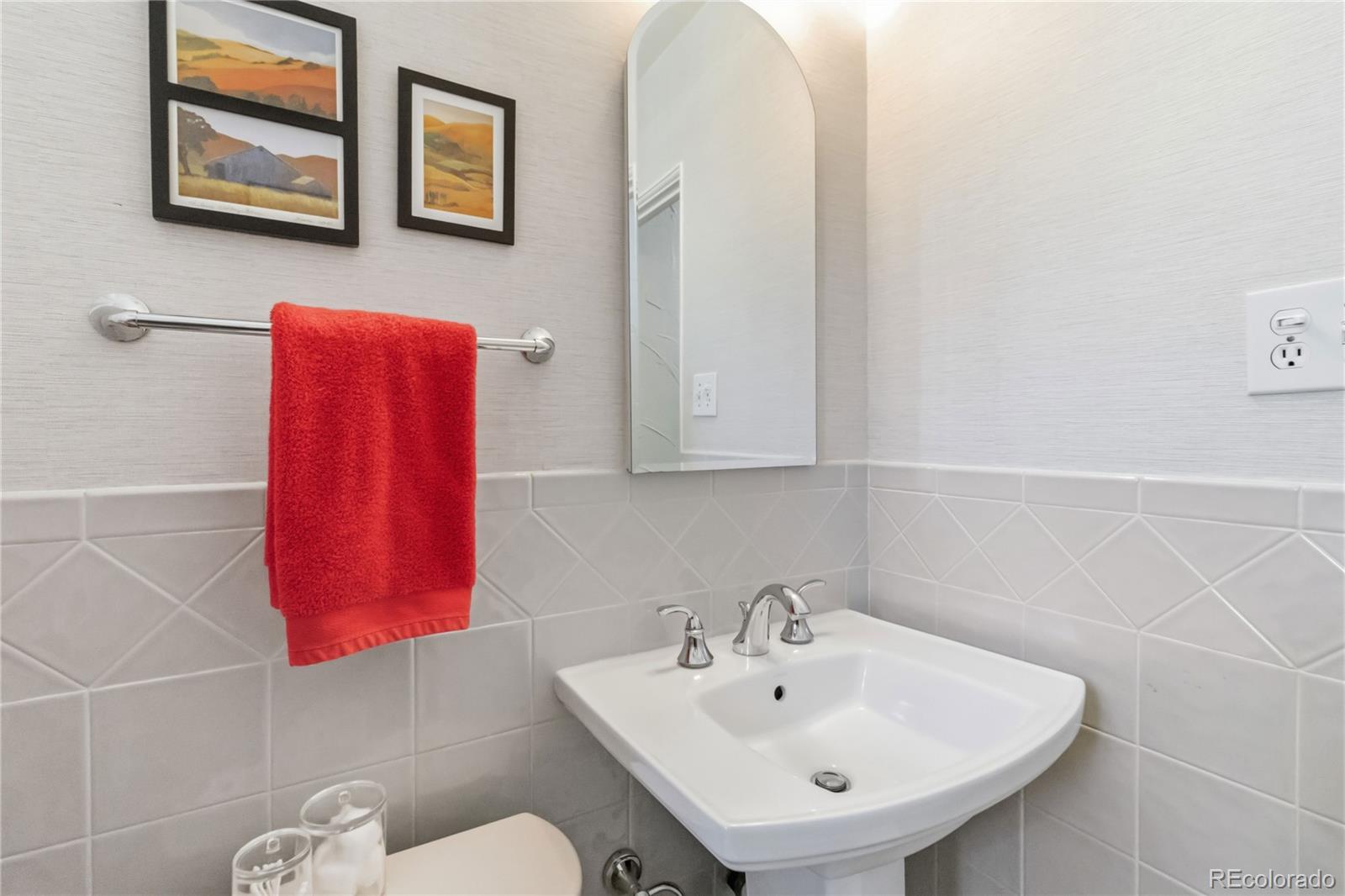 MLS Image #17 for 987  glencoe street,denver, Colorado