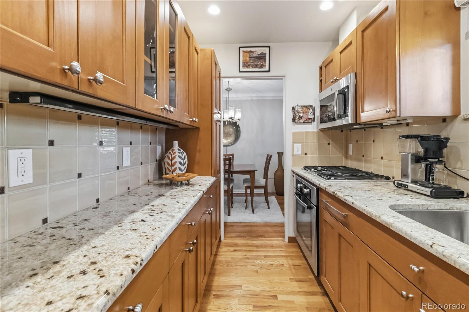 MLS Image #8 for 987  glencoe street,denver, Colorado