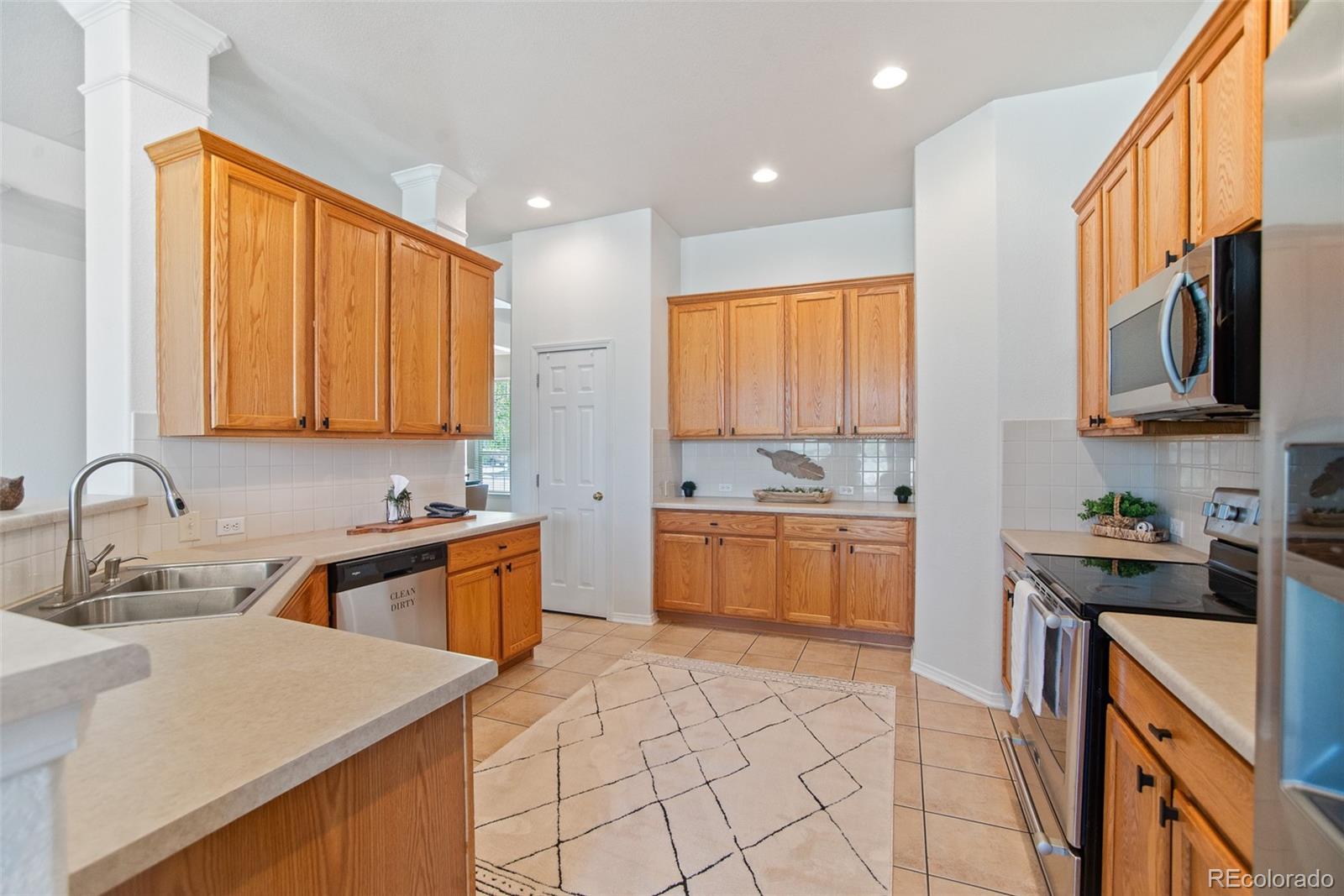 MLS Image #25 for 15497 e 7th circle,aurora, Colorado