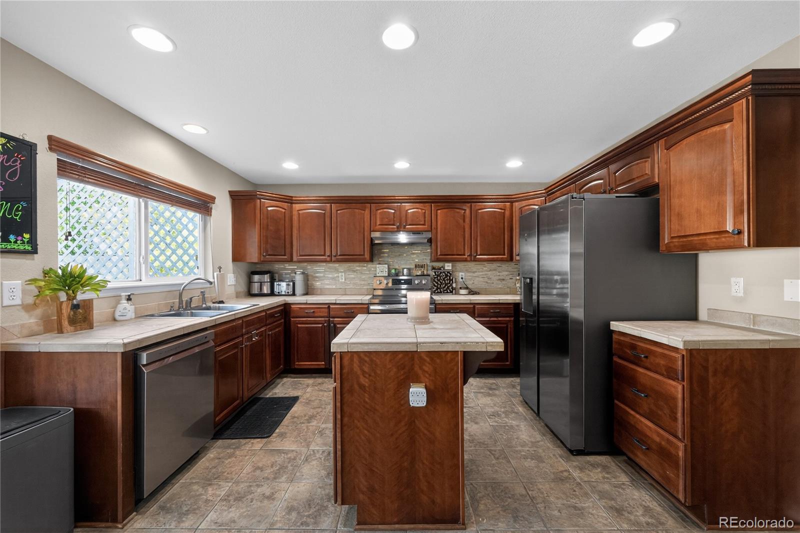 MLS Image #10 for 11361  ebony street,firestone, Colorado