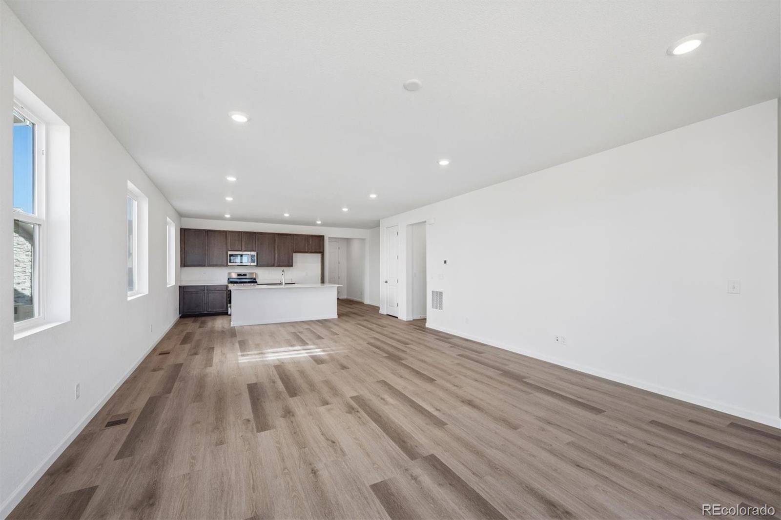 MLS Image #11 for 4179  orangewood drive,johnstown, Colorado