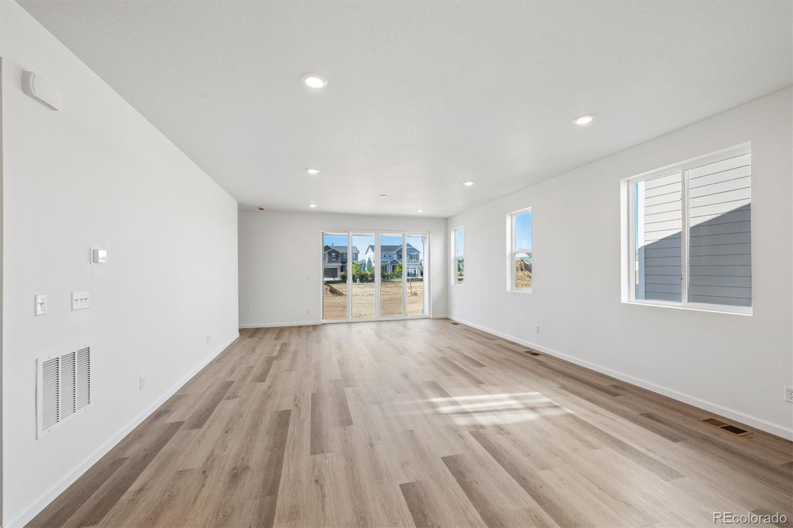 MLS Image #9 for 4179  orangewood drive,johnstown, Colorado