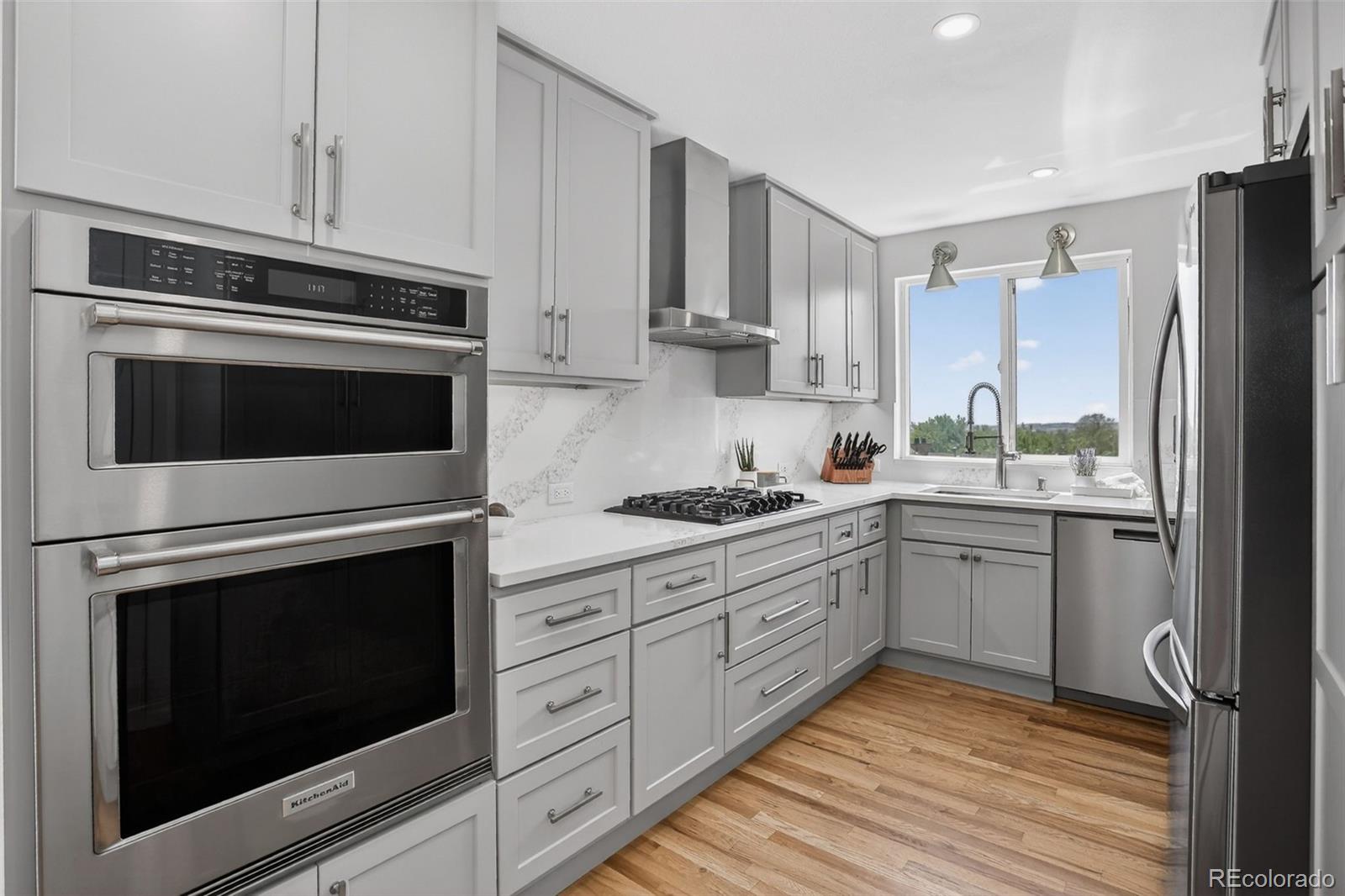 MLS Image #4 for 392  eisenhower drive,louisville, Colorado