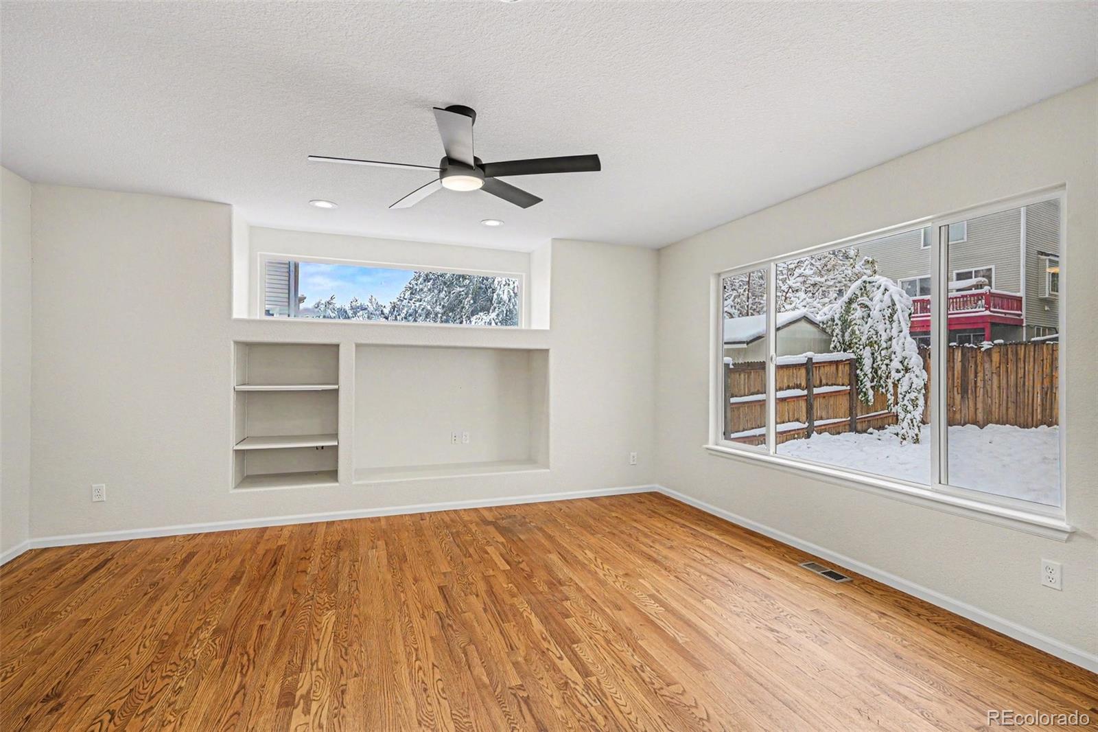 MLS Image #10 for 20734 e 49th avenue,denver, Colorado
