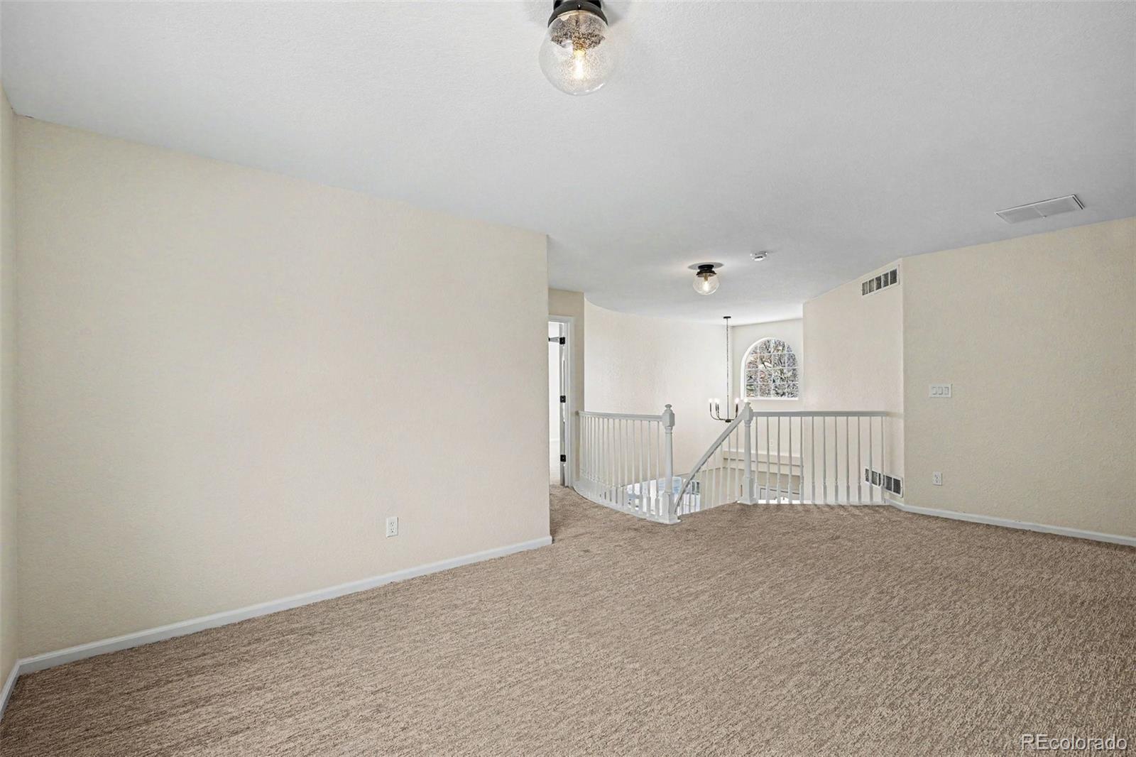 MLS Image #14 for 20734 e 49th avenue,denver, Colorado