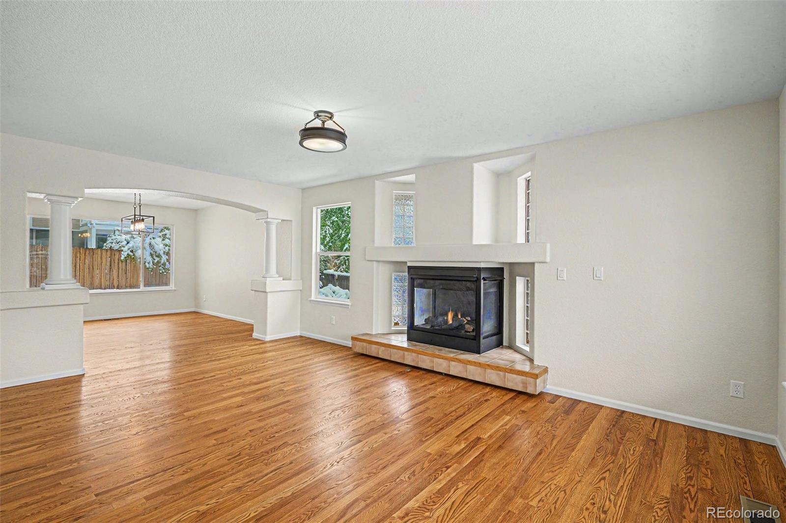 MLS Image #3 for 20734 e 49th avenue,denver, Colorado