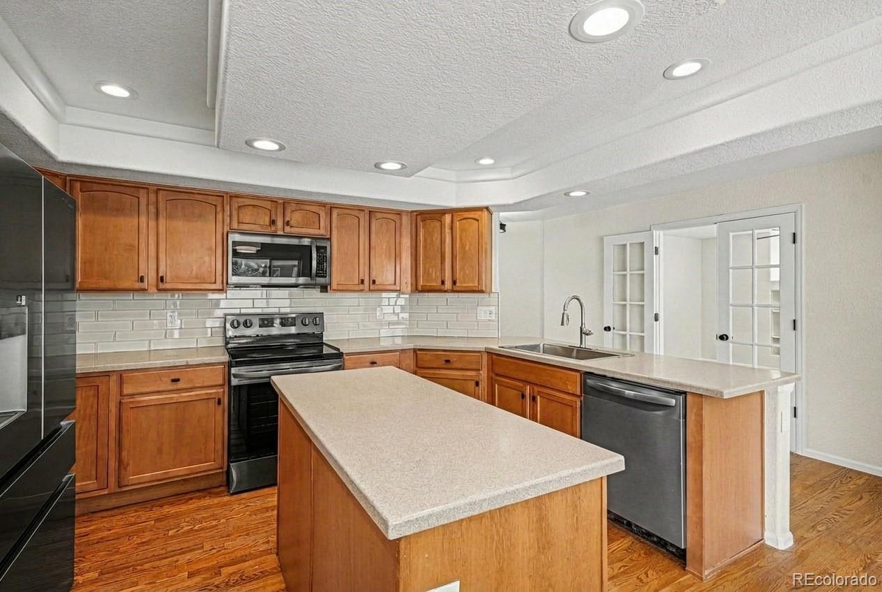 MLS Image #6 for 20734 e 49th avenue,denver, Colorado