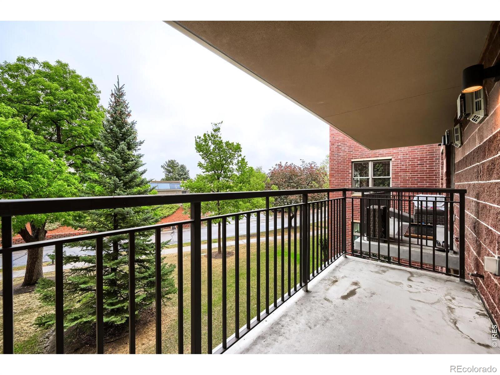 MLS Image #7 for 3701  arapahoe avenue,boulder, Colorado
