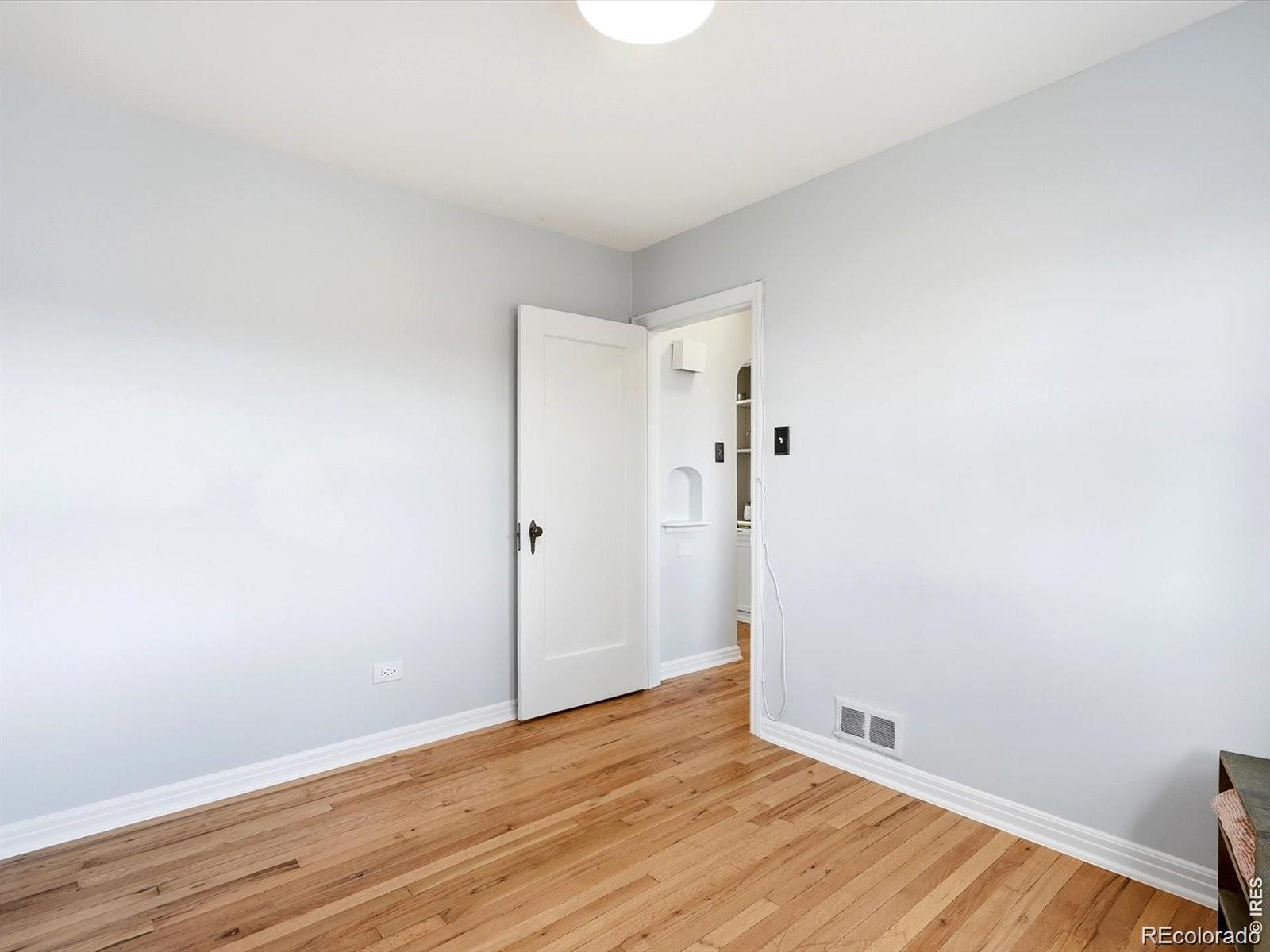 MLS Image #20 for 2924  zenobia street,denver, Colorado