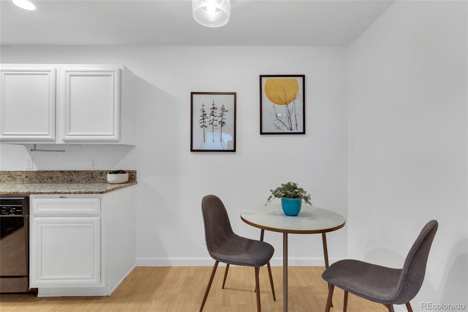 MLS Image #10 for 5300 e cherry creek south drive 1211,denver, Colorado