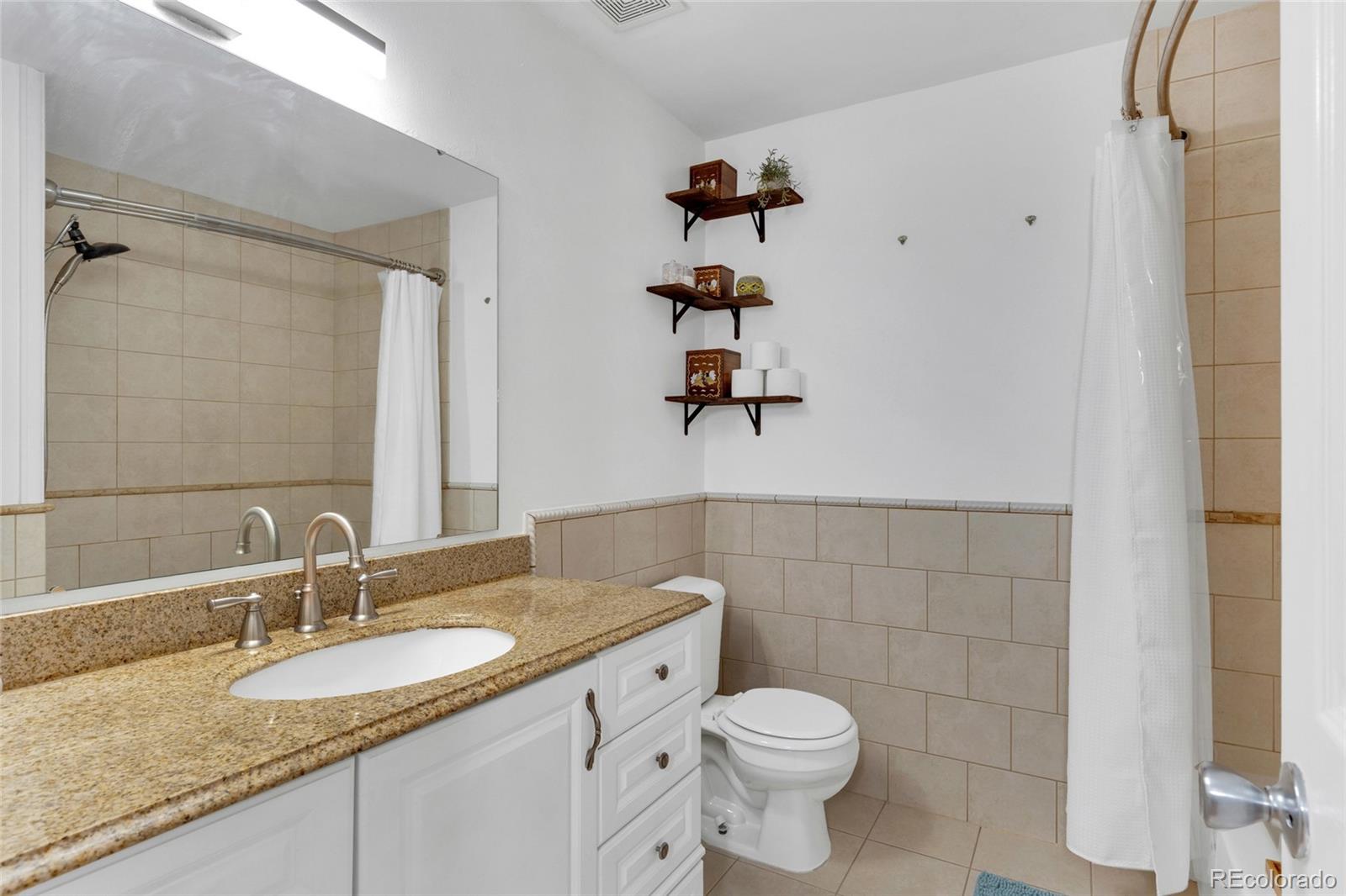 MLS Image #20 for 5300 e cherry creek south drive 1211,denver, Colorado