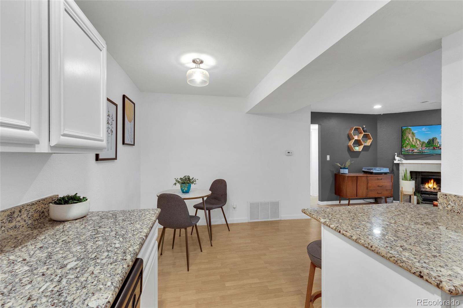MLS Image #8 for 5300 e cherry creek south drive 1211,denver, Colorado
