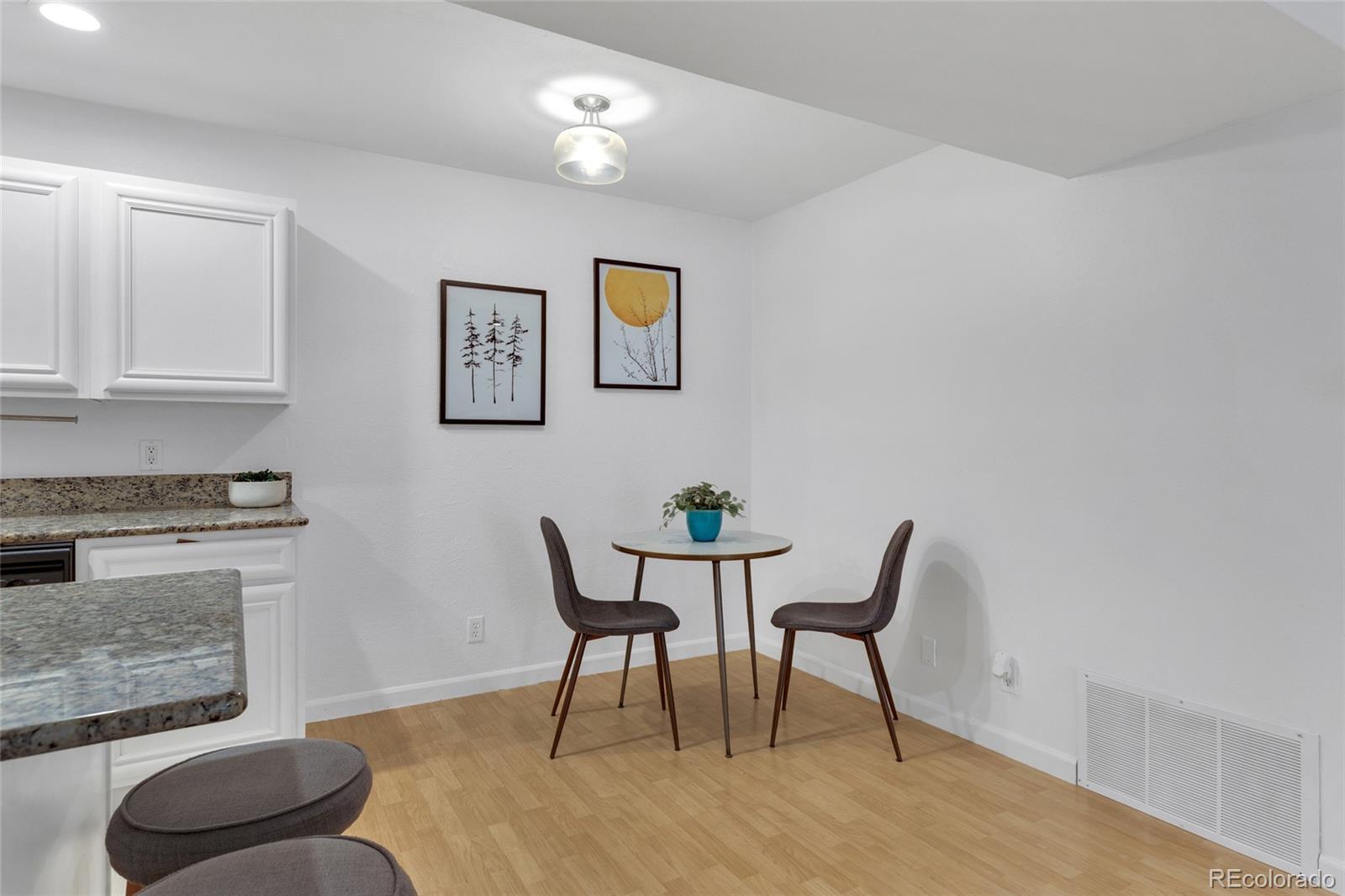 MLS Image #9 for 5300 e cherry creek south drive 1211,denver, Colorado