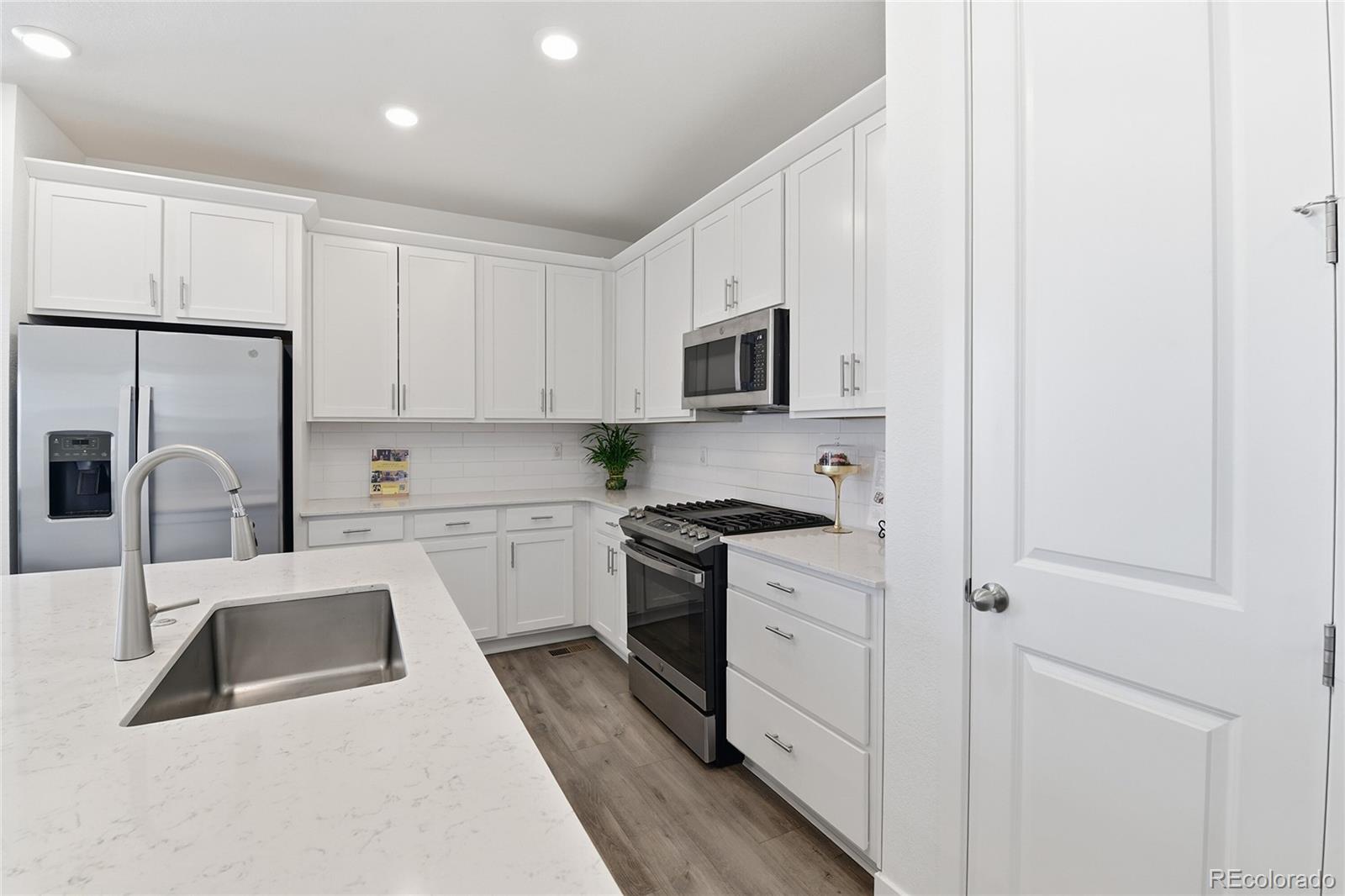MLS Image #9 for 629  176th avenue,broomfield, Colorado