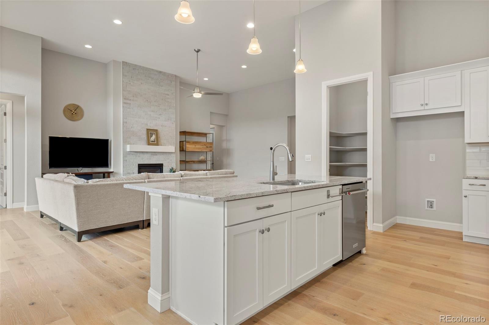 MLS Image #13 for 1546  blackwood court,erie, Colorado