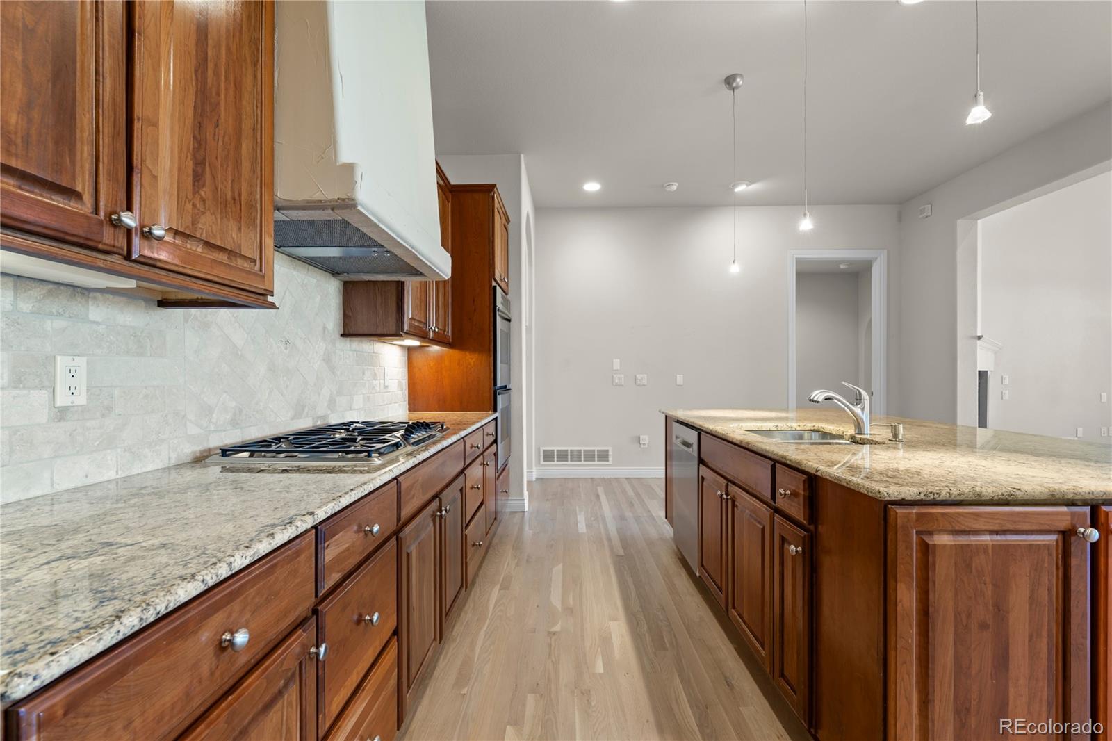 MLS Image #11 for 4833 s atchison court,aurora, Colorado