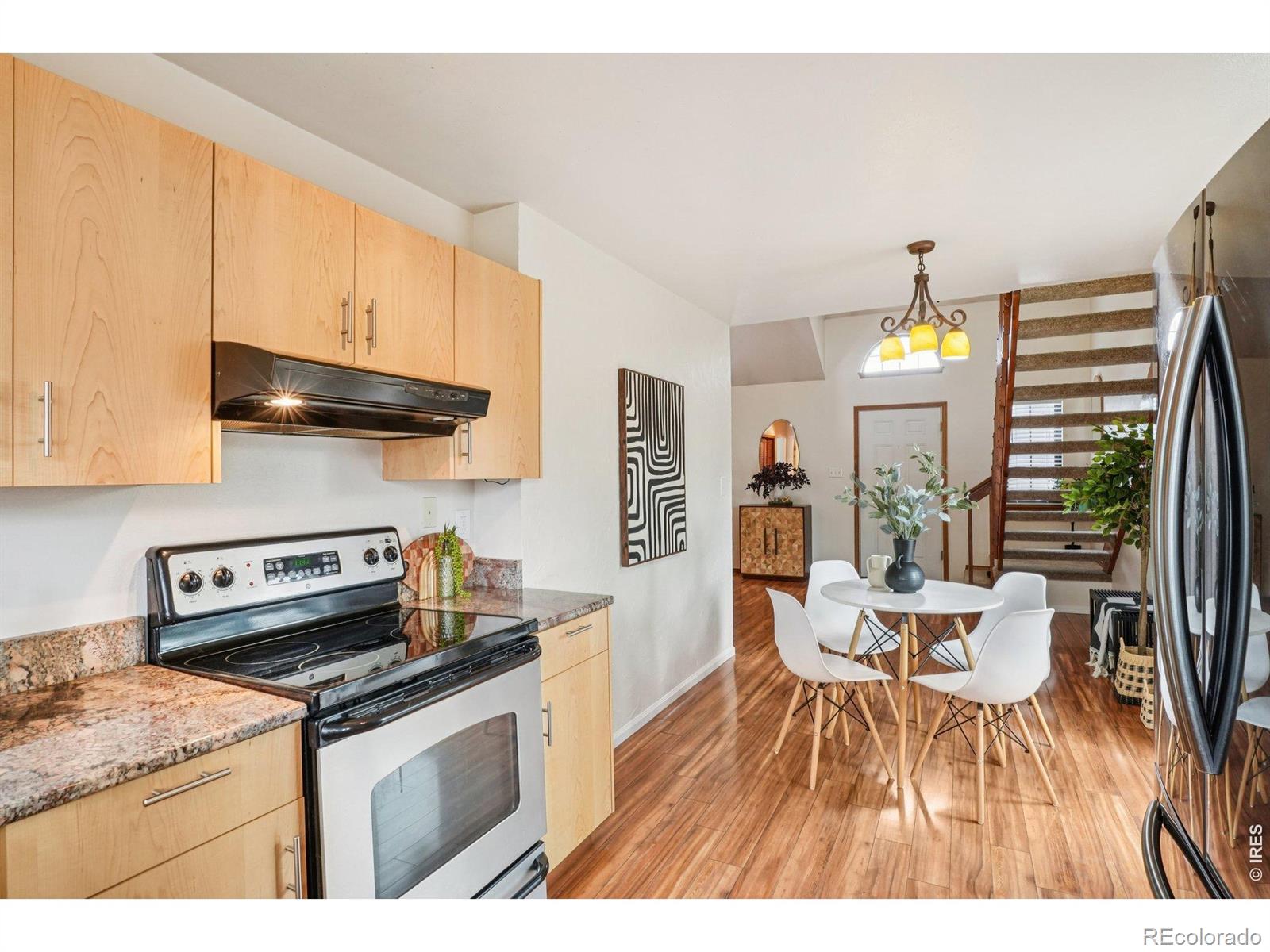 MLS Image #12 for 6321  oak court,arvada, Colorado