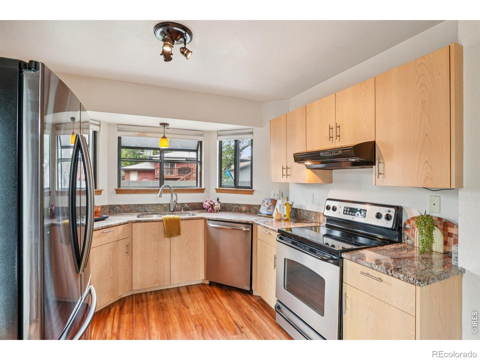 MLS Image #13 for 6321  oak court,arvada, Colorado