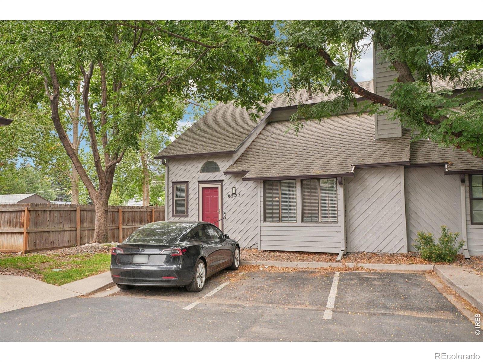 MLS Image #2 for 6321  oak court,arvada, Colorado