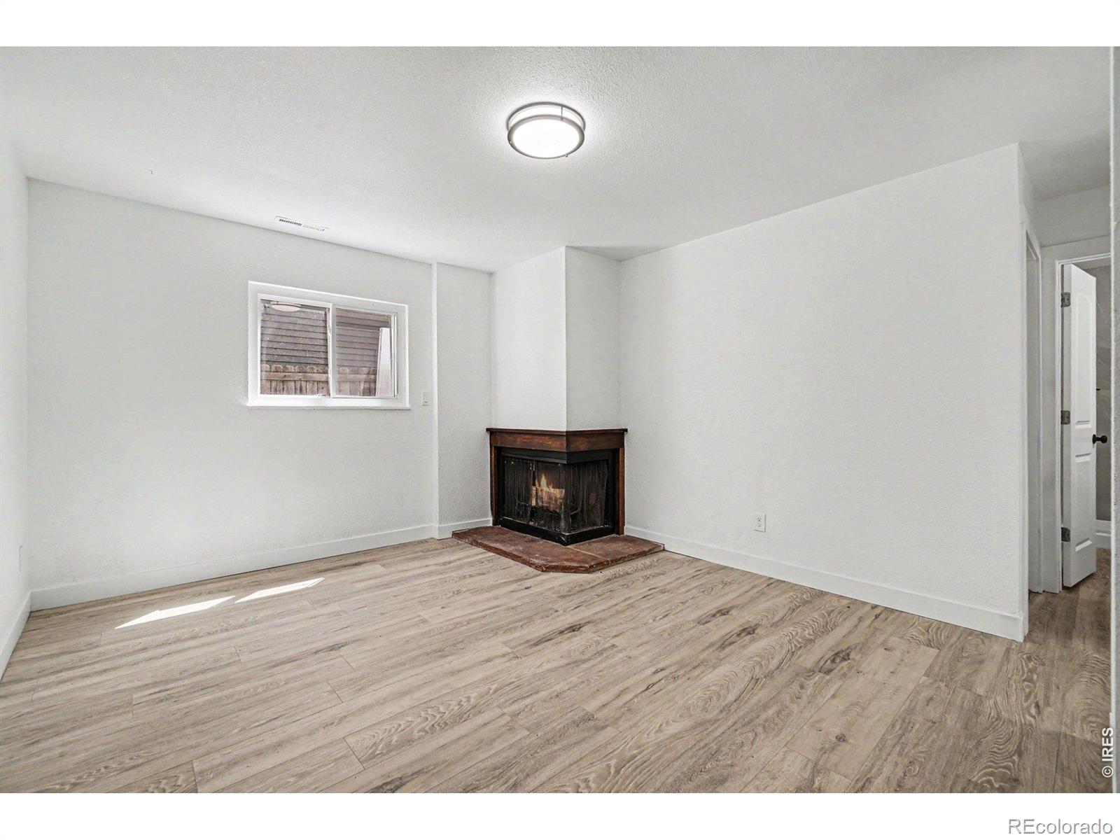 MLS Image #11 for 1530  gloria court,loveland, Colorado
