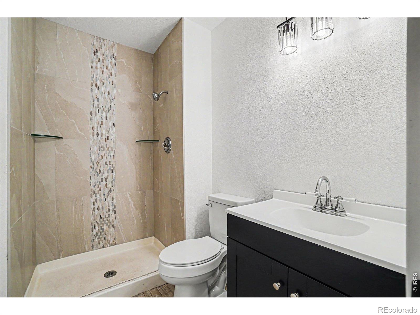 MLS Image #14 for 1530  gloria court,loveland, Colorado