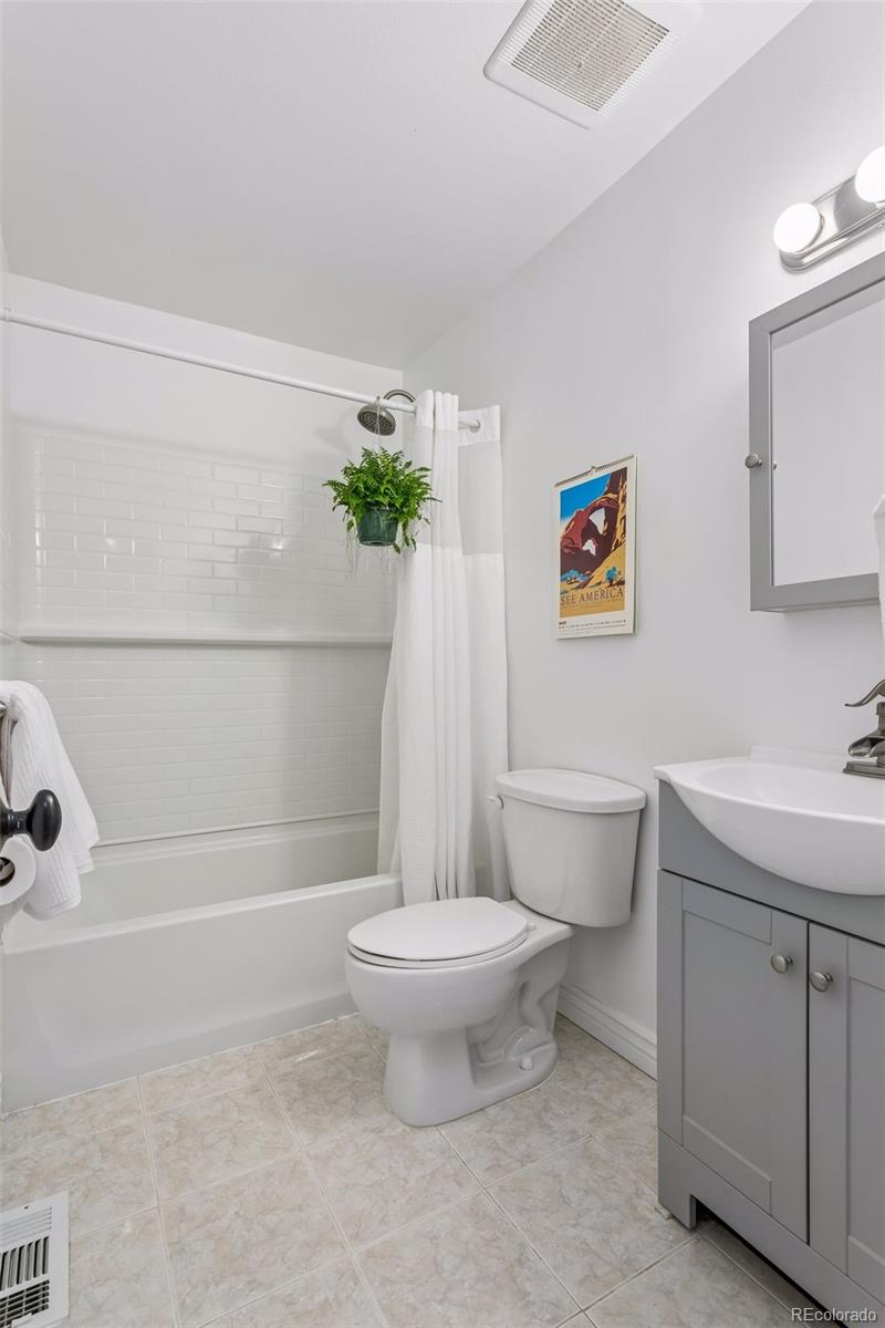 MLS Image #18 for 409 w lucerne drive,lafayette, Colorado