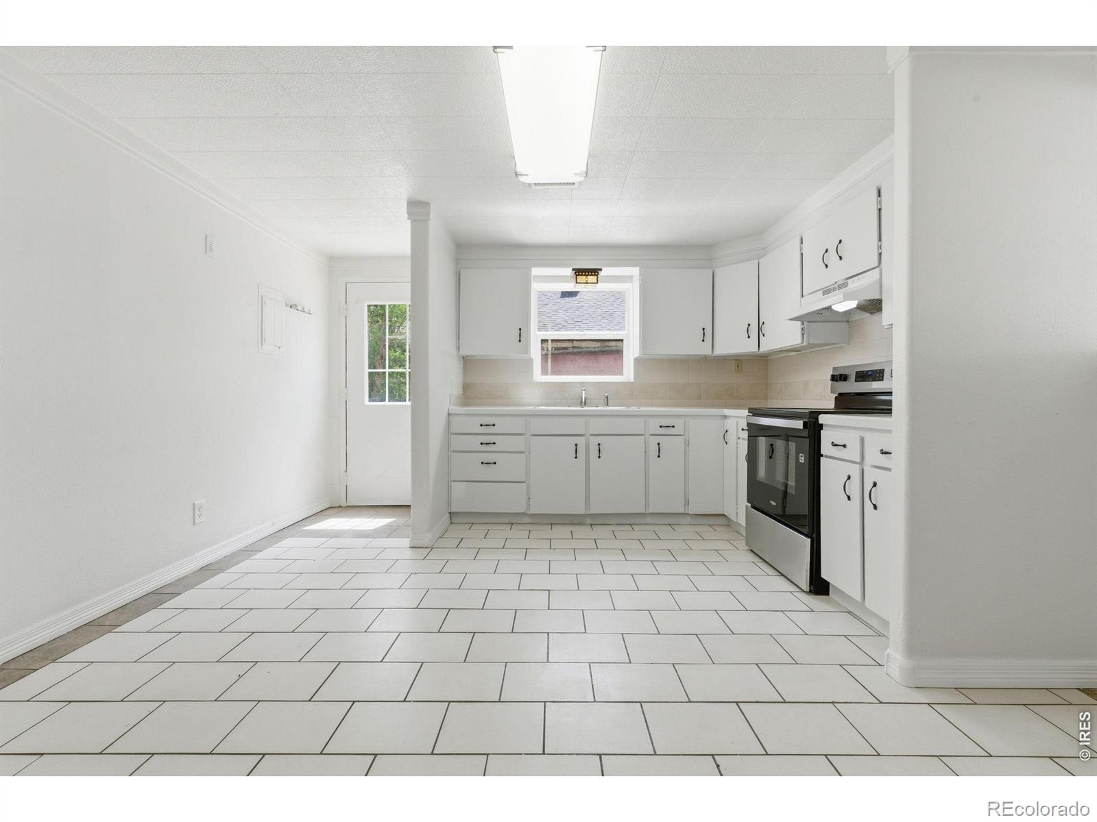 MLS Image #3 for 366  maestes street,johnstown, Colorado