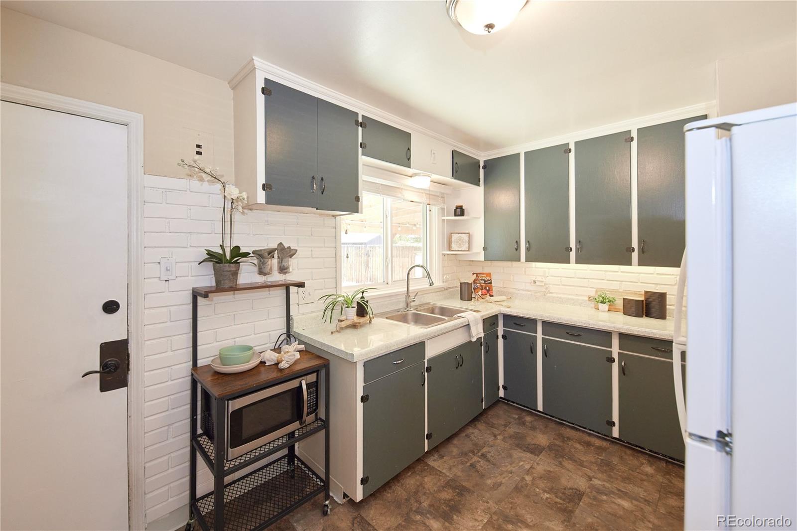 MLS Image #7 for 5185  beach court,denver, Colorado