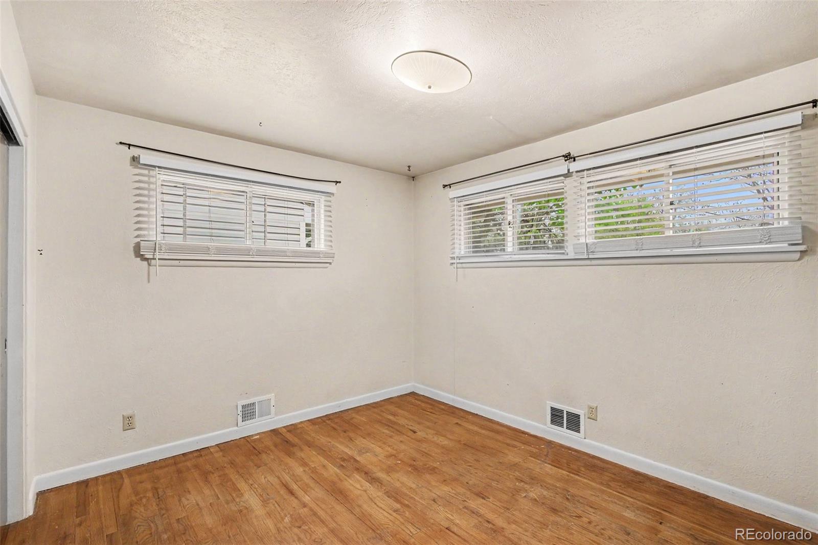 MLS Image #16 for 1159 e madison street,colorado springs, Colorado
