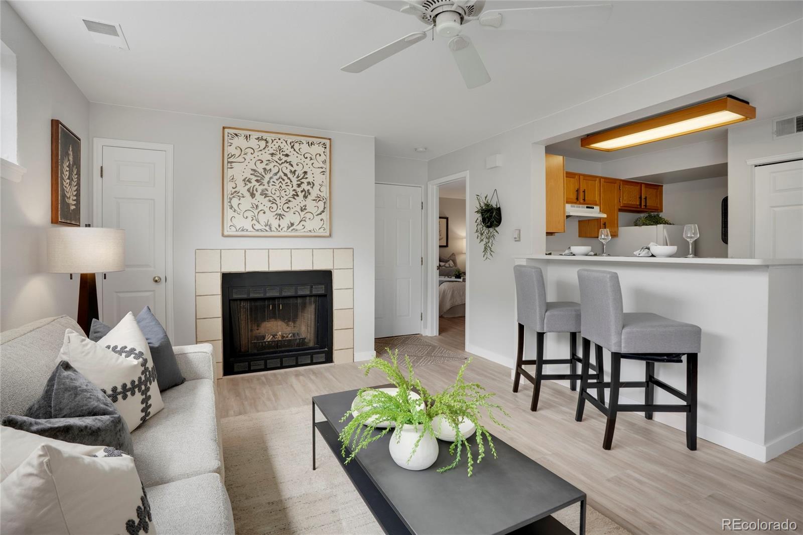 MLS Image #3 for 6702 s ivy way,centennial, Colorado